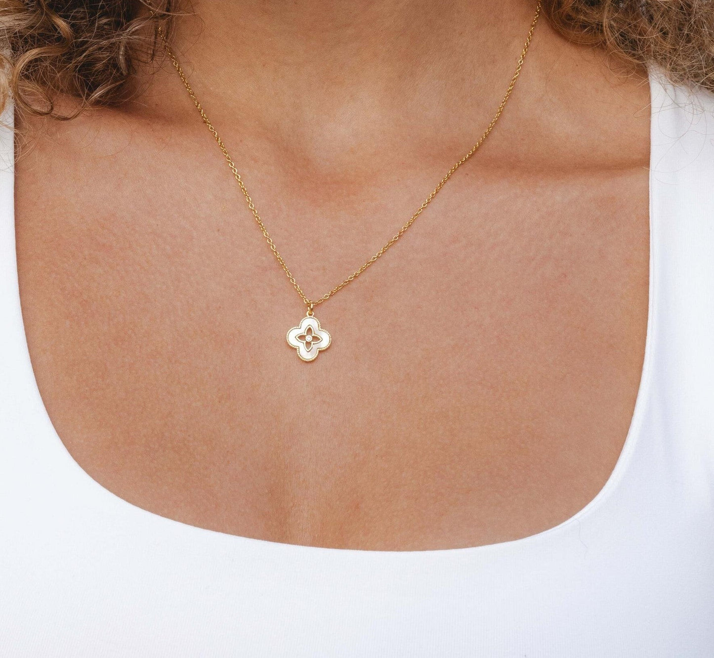 GOLD PLATED MOTHER OF PEARL NECKLACE