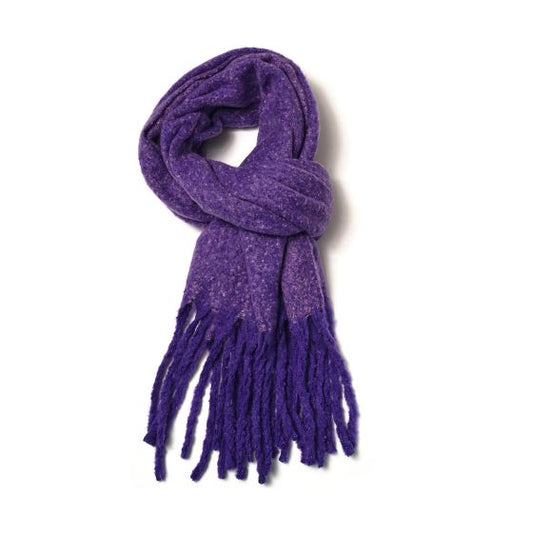 Tasseled winter scarf