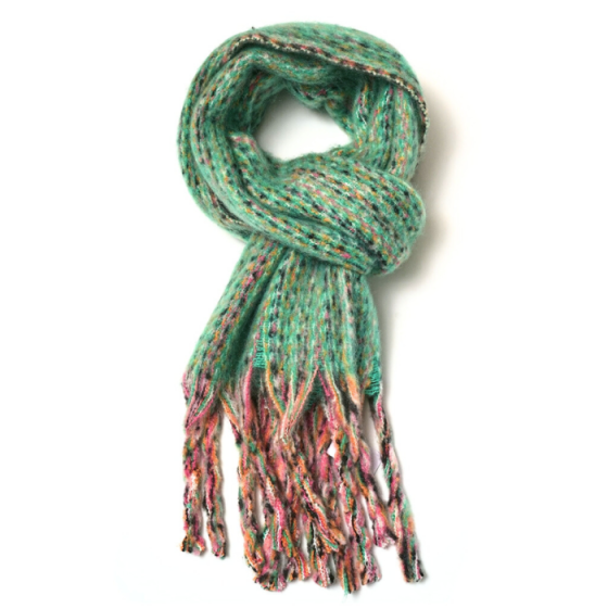 Fine line winter scarf